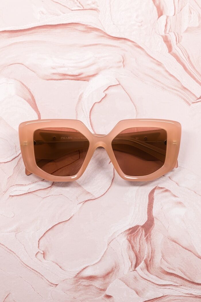 Lunettes de soleil Prada SPR 14Z / 19R - 10D rectangulaire branches à facettes triangle Prada métal - Optic Duroc